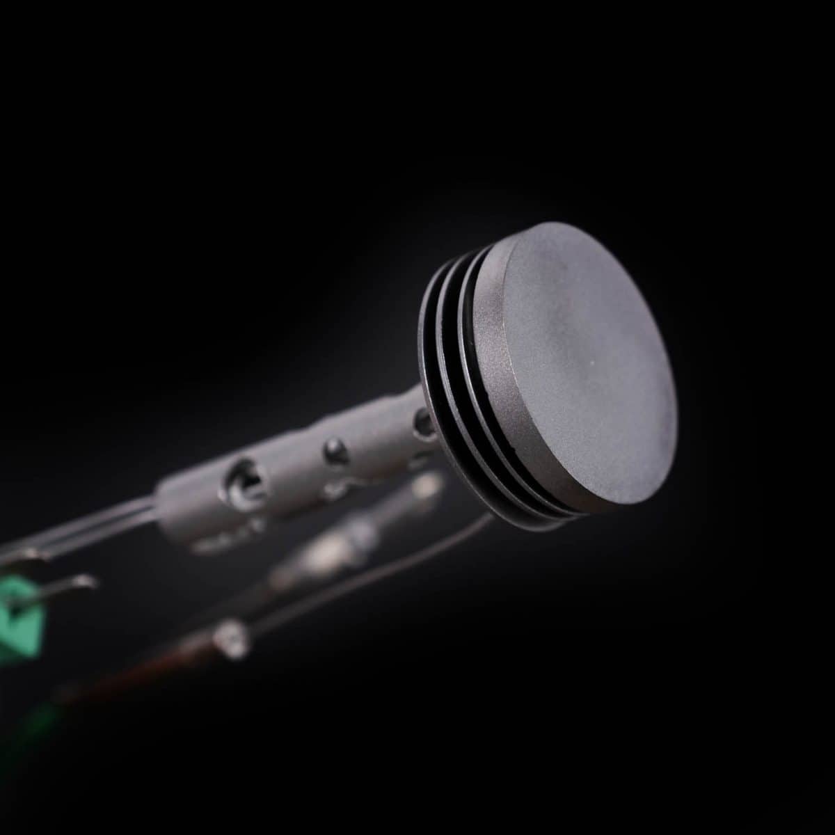 Heizplatten in unterschiedlichen Größen und Geometrien zur Erzeugung von Prozesswärme oder zur Erwärmung von Materialien